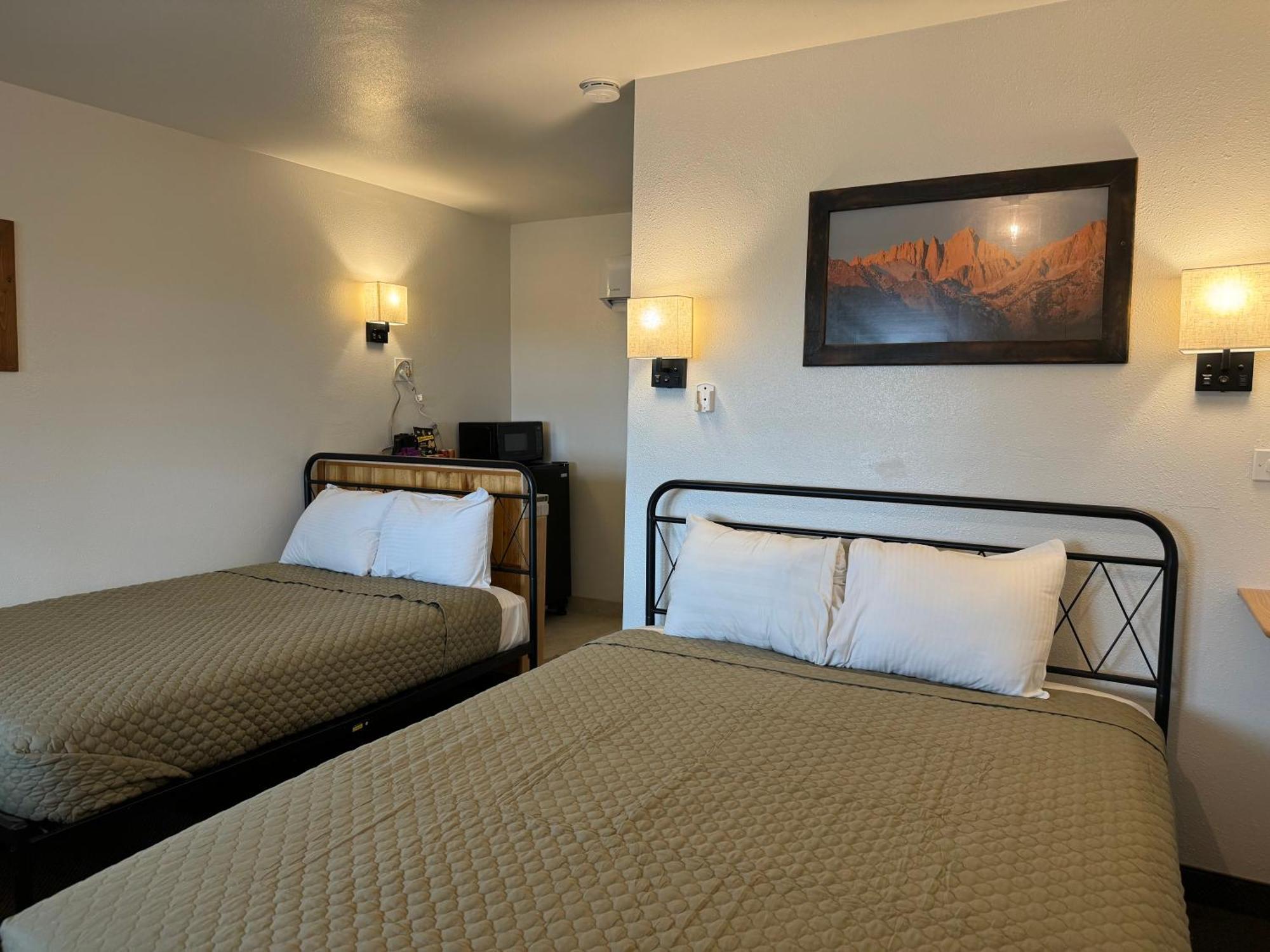 Eastern Sierra Motor Lodge Independence Luaran gambar
