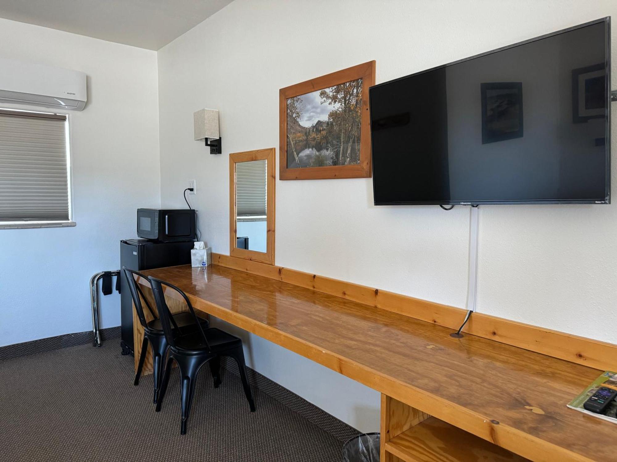 Eastern Sierra Motor Lodge Independence Luaran gambar